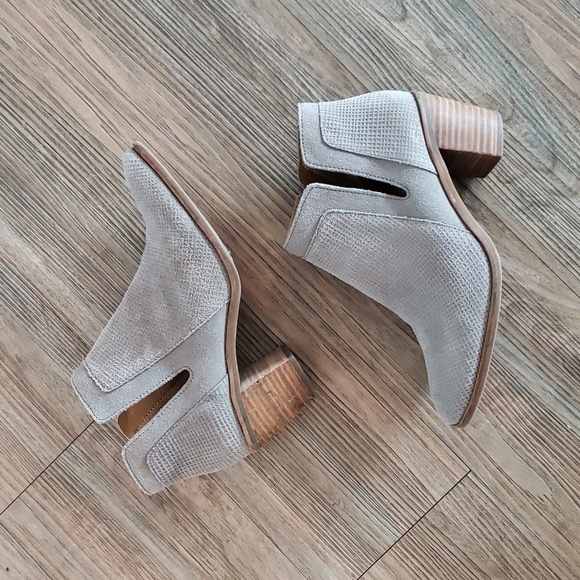 Lucky brand booties size 7.5 - Picture 4 of 8